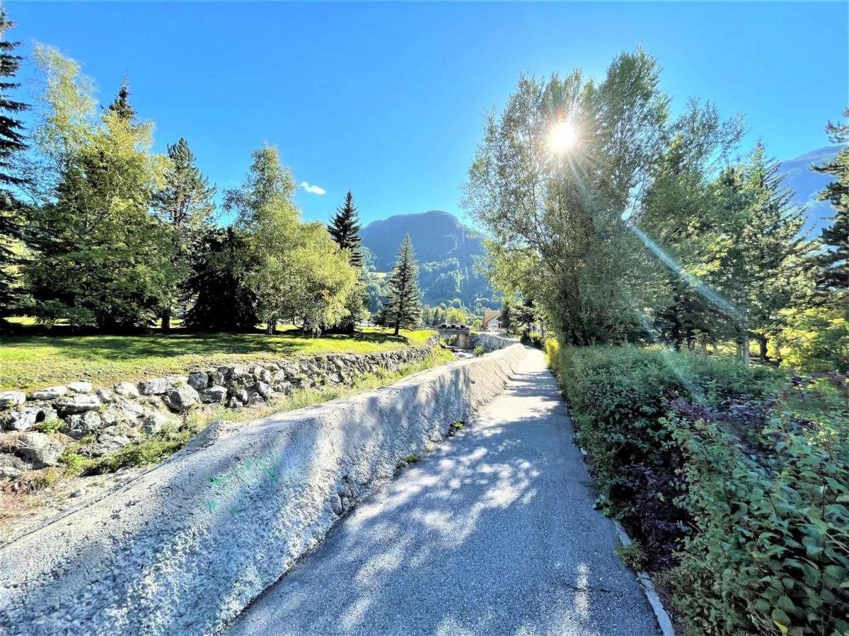 Studio Renove Pres Des Pistes, Parking, Cuisine Equipee - Fr-1-330F-63 Serre Chevalier Kültér fotó